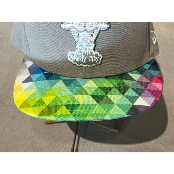 Chicago Bulls Windy City Hardwood Classics New Era Sz 7 1/2 Rainbow Hat main image 5